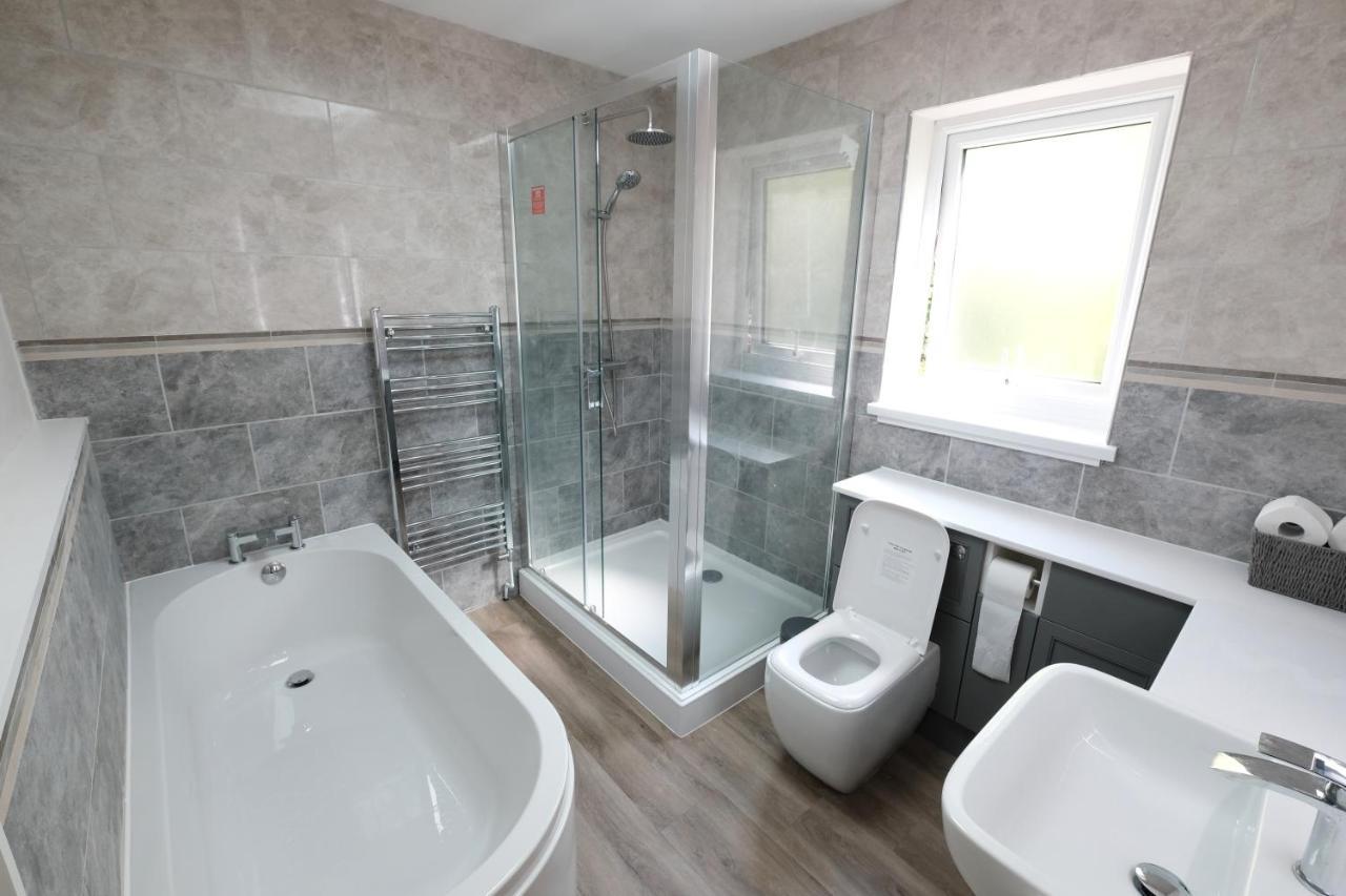 Newly Renovated Cottage With Hot Tub 波特里斯 外观 照片